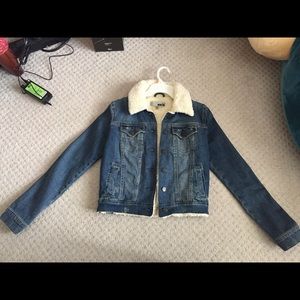 TOPSHOP: Jean Jacket with Warm Sherpa Insulation